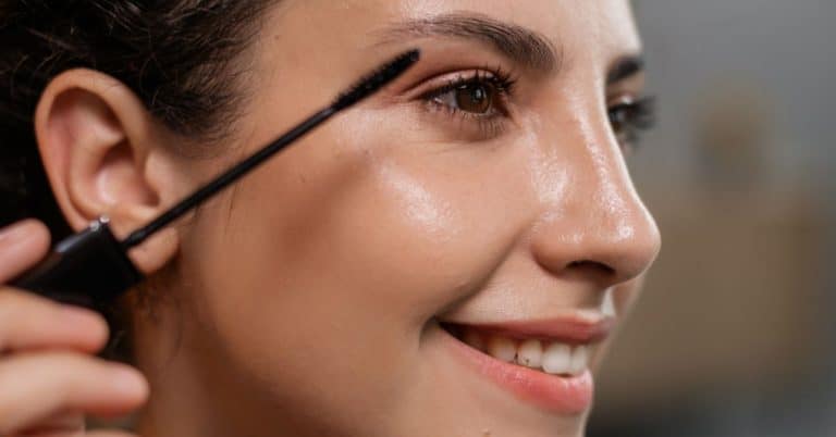 What Does Clear Mascara Do The Unspoken Truth Post What Does Clear Mascara Do The Unspoken Truth!!
