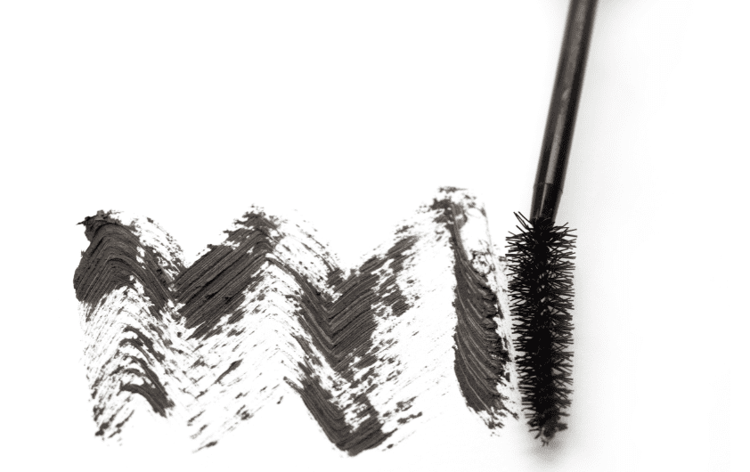Wiping off the previous mascara application residue can help mascara lasts longer