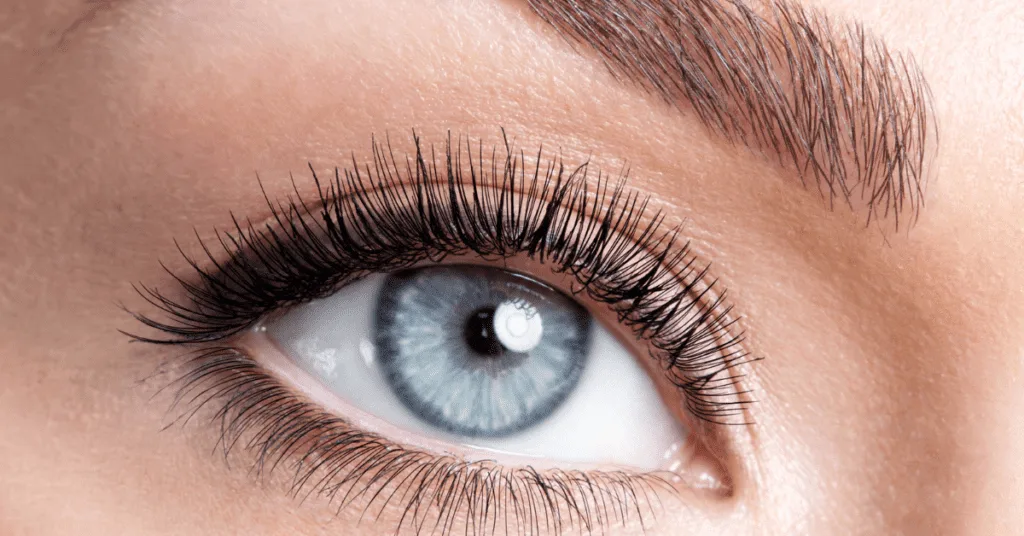 Clear Mascara Can Certainly Hold Curl Clear Mascara can certainly hold curl