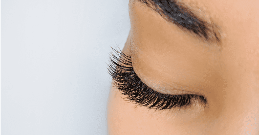 Clear mascara can be used in seperating and in defining lashes