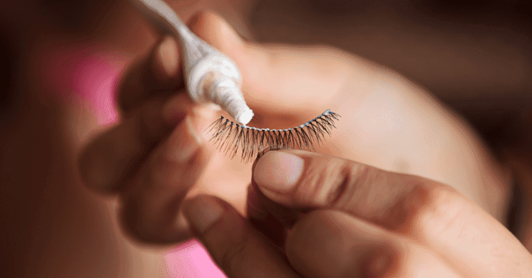 Eyelash Glue Guide DIY Recipes Remove Alternatives Featured Post Photo Eyelash Glue Guide (How To Make, Apply, Remove & Alternatives)