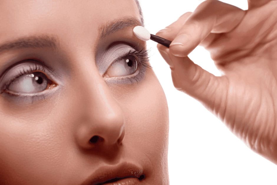 Mattifying with translucent powder helps to keep eyeshadow from creasing