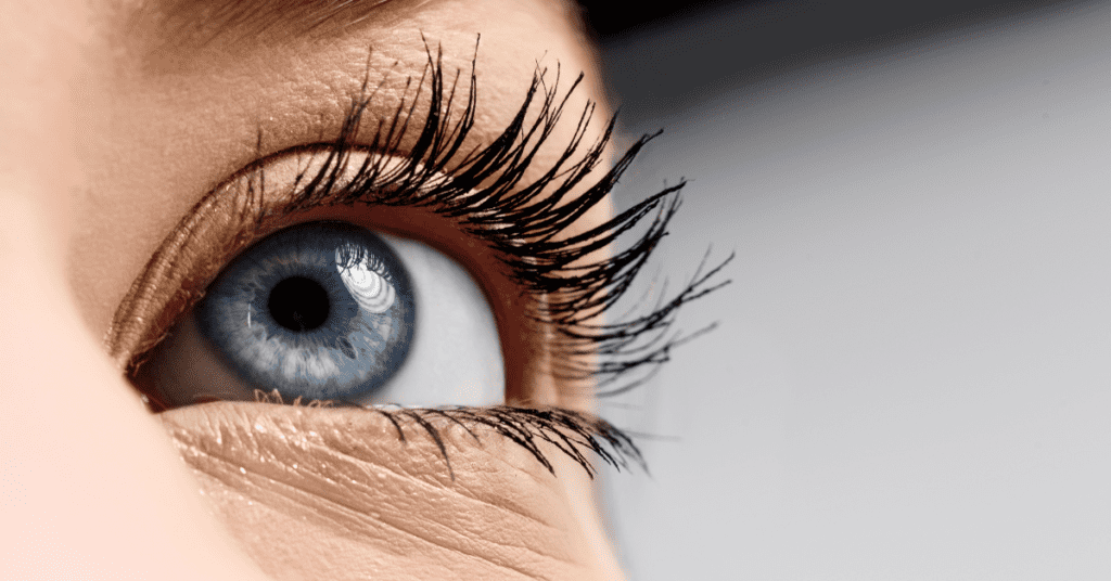 How to Make mascara Lasts Longer and prevent from smudging