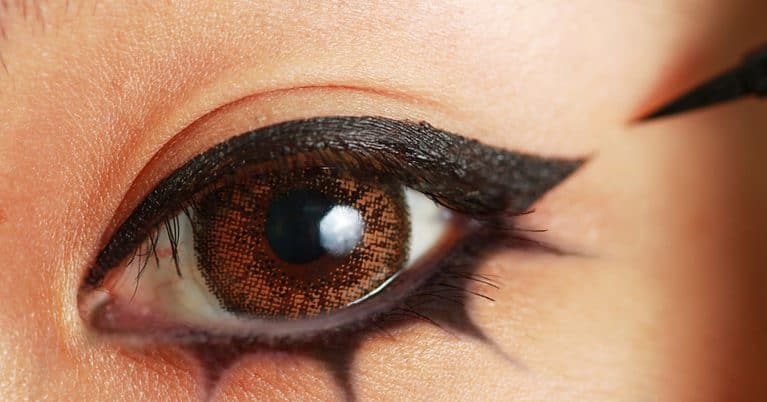 How To Do Alt Eyeliner Tips Tricks For Perfect Results How To Do Alt Eyeliner Tips & Tricks For Perfect Results