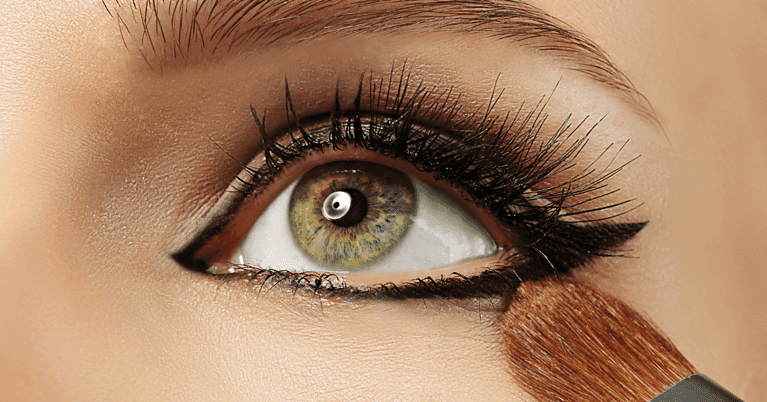 How to do Fox Eyeliner Featured Photo How To DO Fox Eyeliner (Featured Photo)