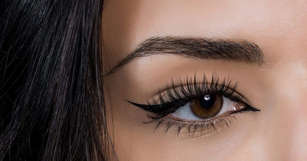 Can you wear magnetic eyelashes with magnetic eyeliner 