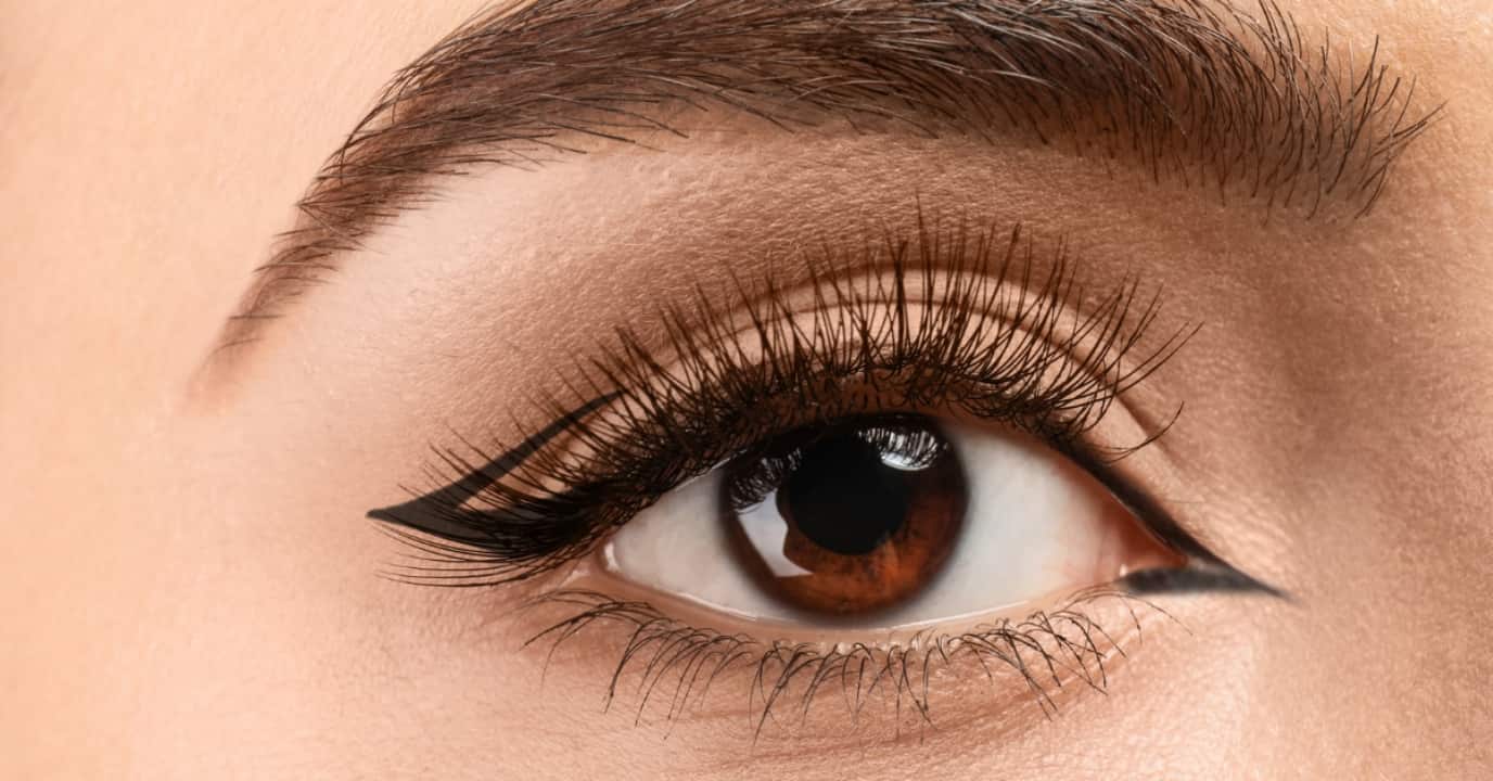 Master How To Do Fox Eyeliner Tips For Every Eyeshape Dappered Chic 