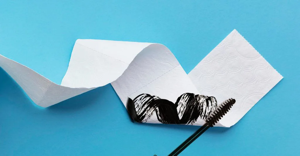 How To Remove Excess mascara From Wand How To Remove Excess mascara From Mascara Wand