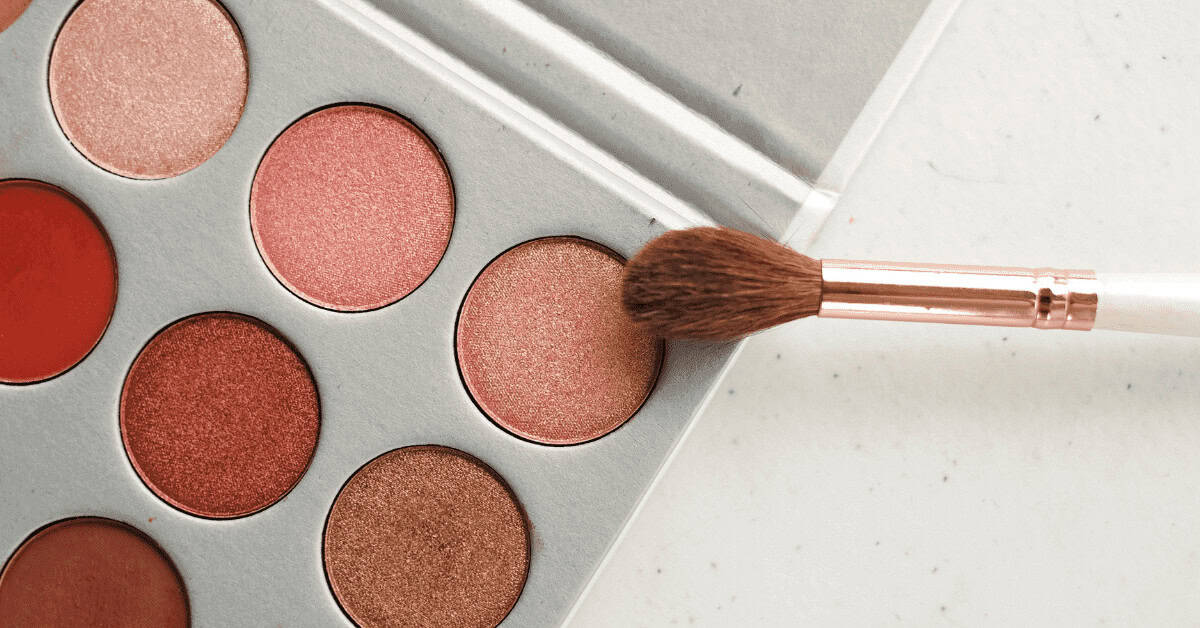 How to make drugstore eyeshadow more pigmented How to make drugstore eyeshadow more pigmented