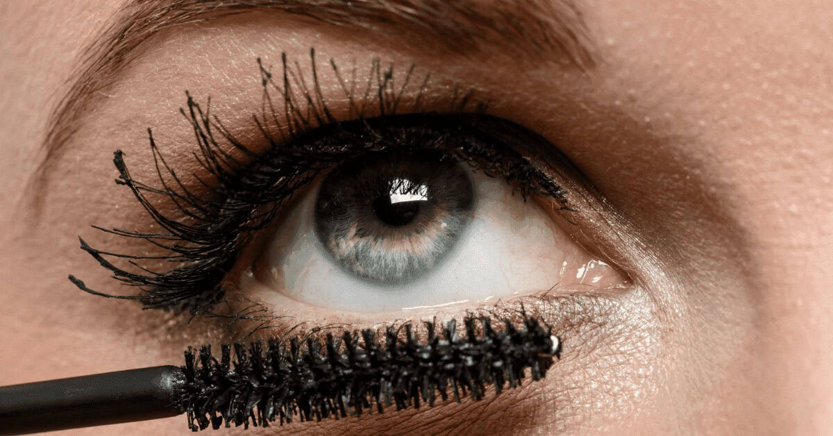 Mascara Wand can be reused in removing mascara clumps