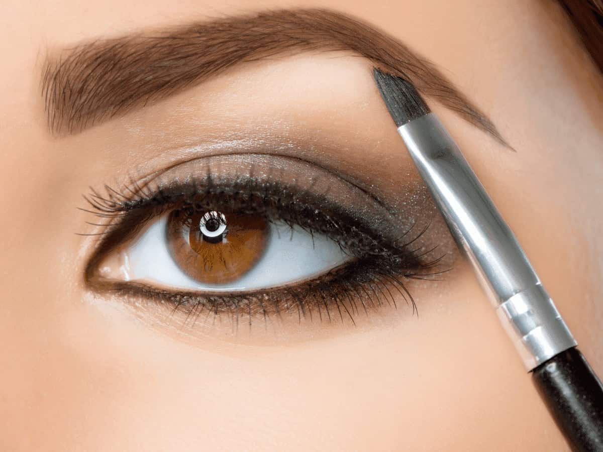 How To Choose the right Eyebrow Powder Color How To Choose the right Eyebrow Powder Color