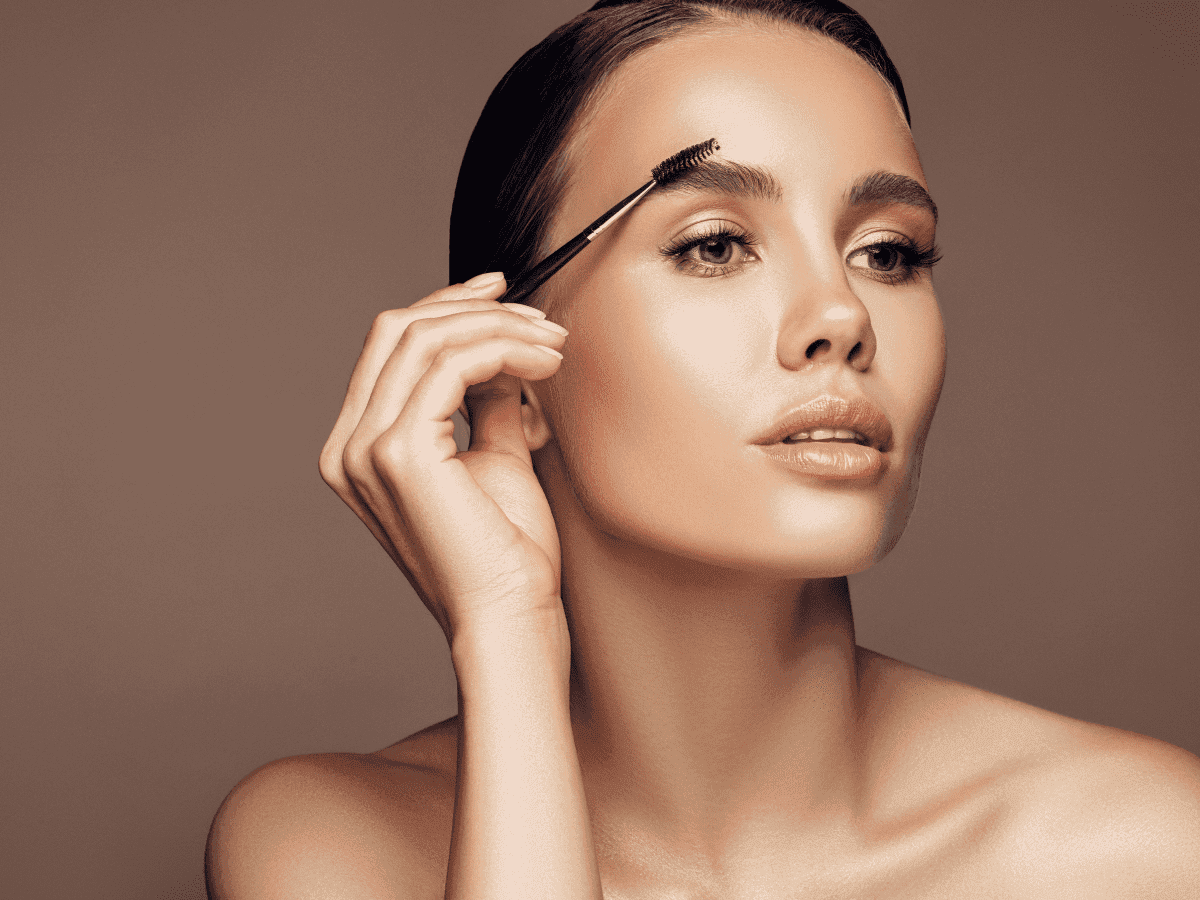 How To Use Eyebrow Powder To Achieve FLAWLESS EYEBROWS!!