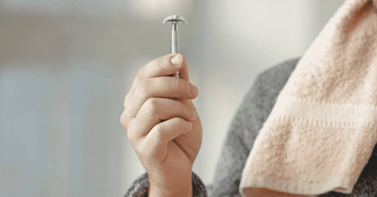 Learn How to address Common Concerns while using an Eyebrow Razor