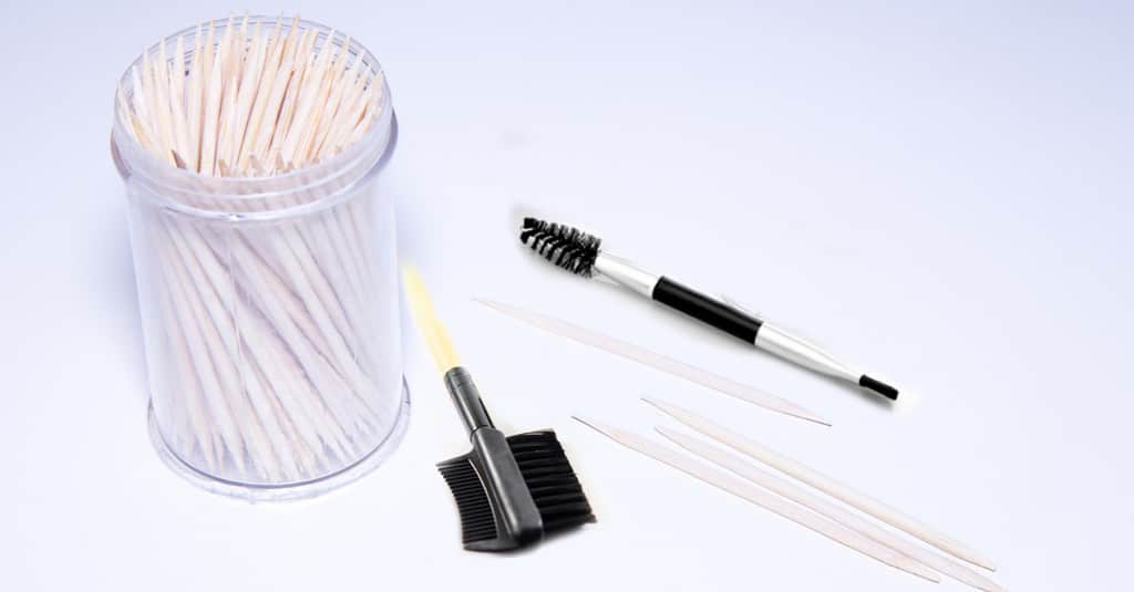 Learn HOW TO FIX Your DRY EYEBROW GEL using TOOTHPICK or CLEAN BRUSH