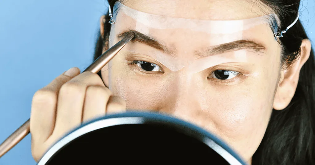 HOW TO USE EYEBROW STENCILS FOR BEGINNERS Learn How to use eyebrow Stencils (Beginner Friendly Guide)