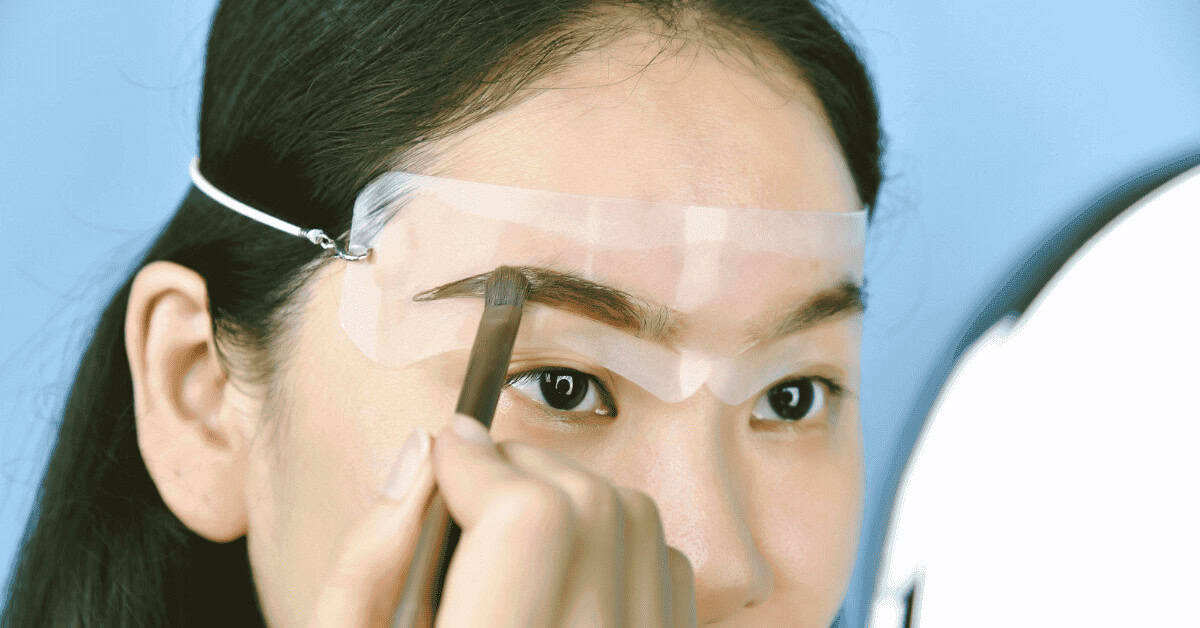 USE STENCIL FOR PERFECT SHAPING Use Stencils For Perfect Shaping