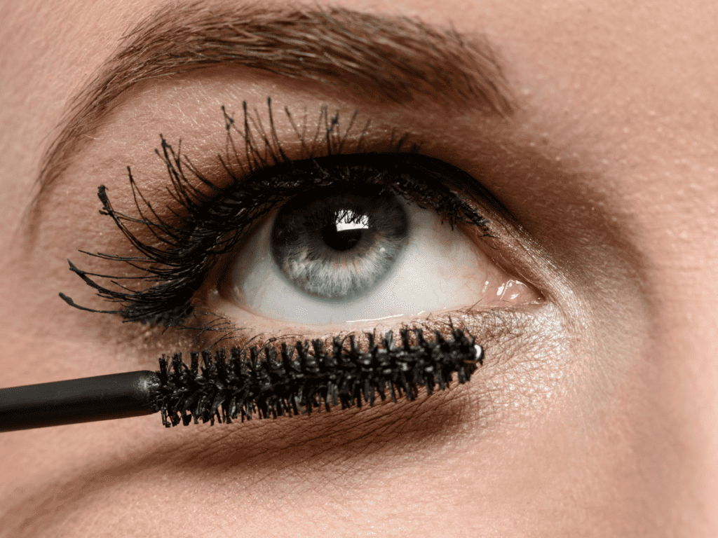 How to unclump Mascara for Flawless Eyelashes