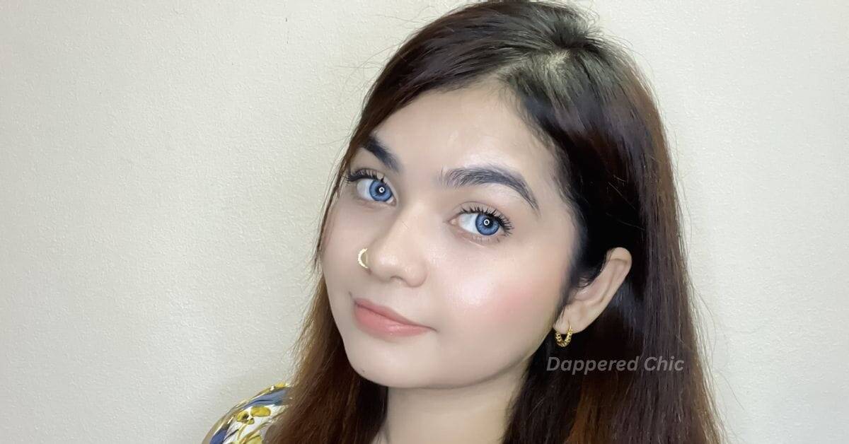 Tubing mascara featured photo – clean lash look after application