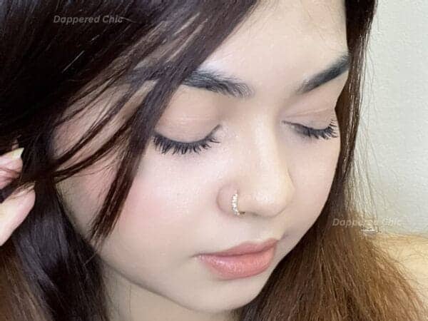 Tubing mascara drying step – let the lashes set before adding more coats